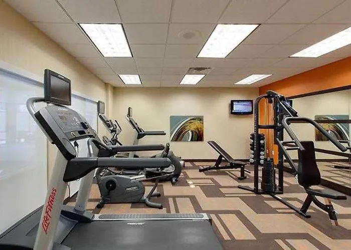 Courtyard By Marriott Chicago Schaumburg/woodfield Mall Hotel Schaumburg
