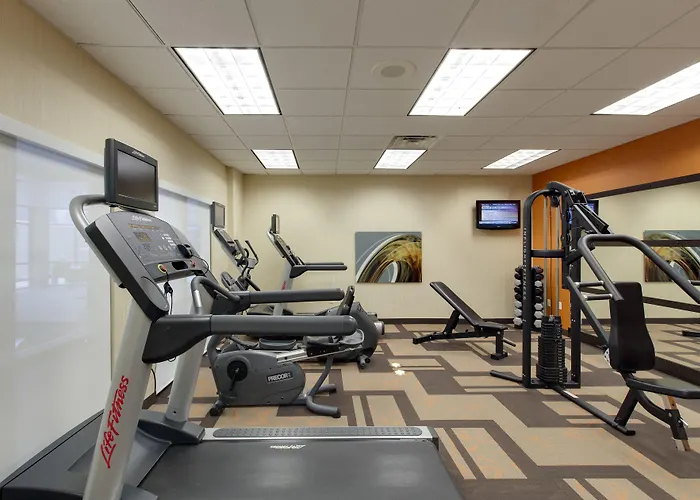 Courtyard By Marriott Chicago Schaumburg/woodfield Mall Hotel 3*