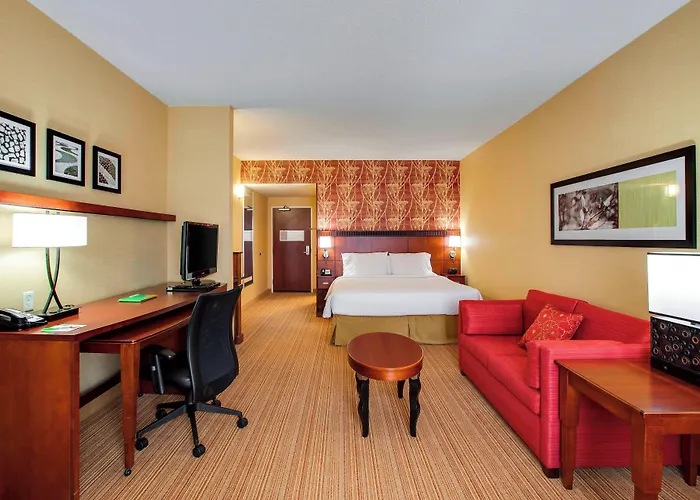 Courtyard By Marriott Chicago Schaumburg/woodfield Mall Hotel 3*
