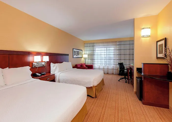 Отель Courtyard By Marriott Chicago Schaumburg/woodfield Mall 3*