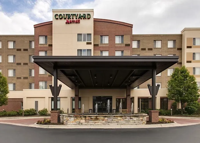 Courtyard By Marriott Chicago Schaumburg/woodfield Mall Hotel Schaumburg